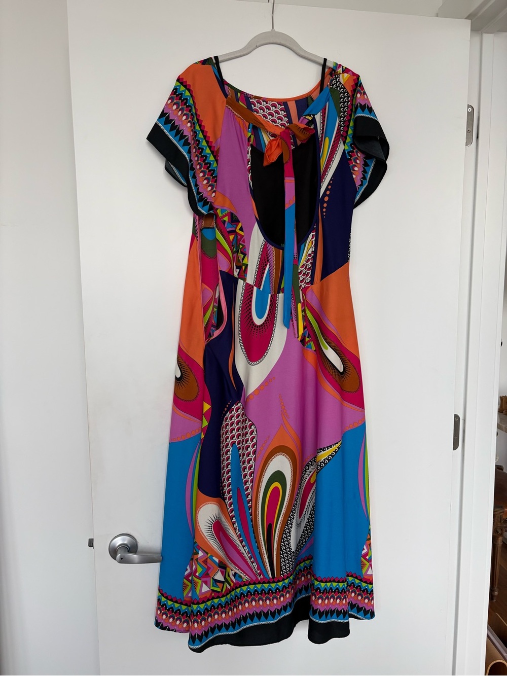 FARM Rio Multicolor Abstract Maxi Dress - Orange, Blue, Pink, Purple - Picture 8 of 8